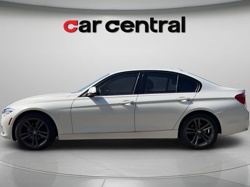 Used 2016 BMW 328i xDrive Sedan AWD/4WD image 2