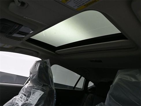 Certified 2025 Subaru Crosstrek 2.5i Limited image 16