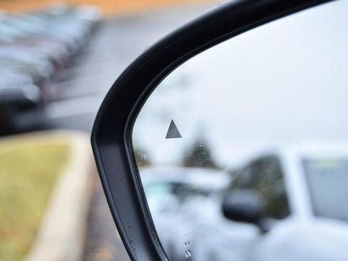 New 2026 Nissan Kicks SV image 10