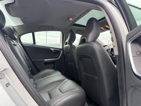 Used 2015 Volvo S60 T5 Premier FWD image 11