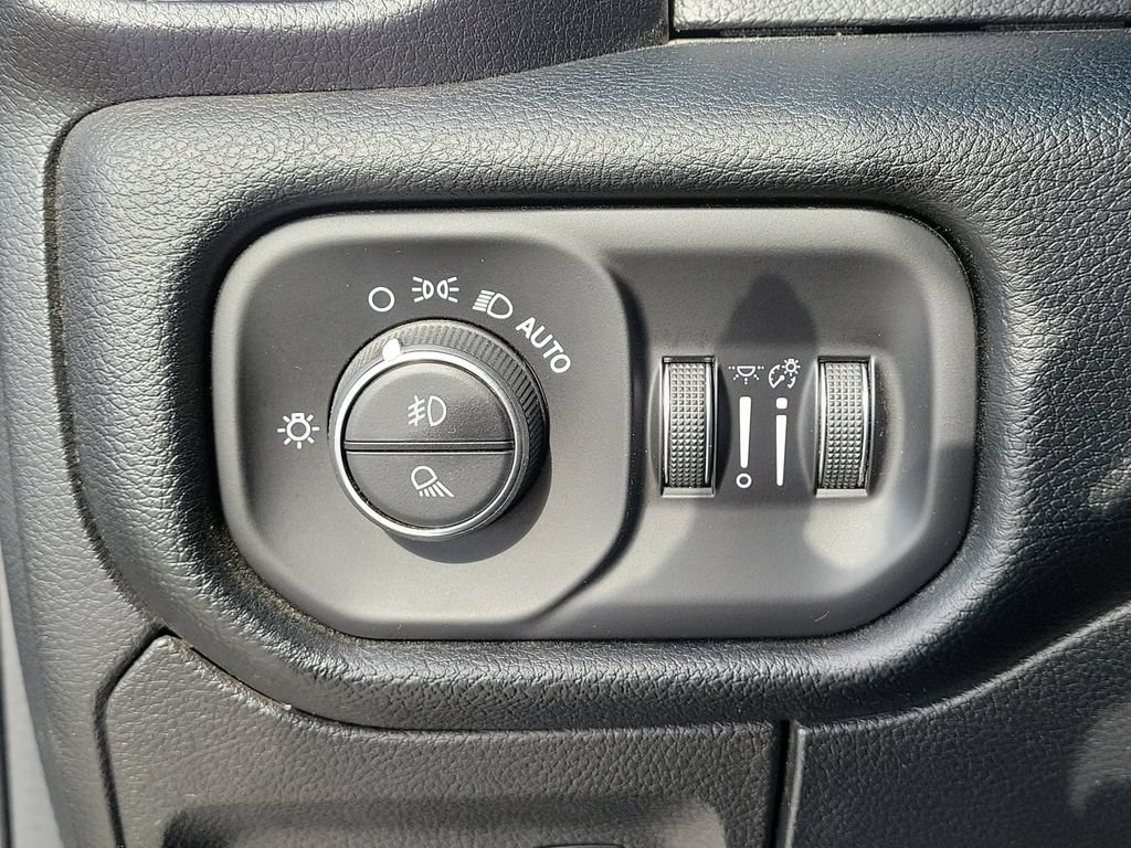 Used 2020 RAM 1500 Laramie AWD/4WD image 24