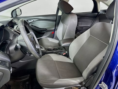 Used 2012 Ford Focus SE FWD image 8