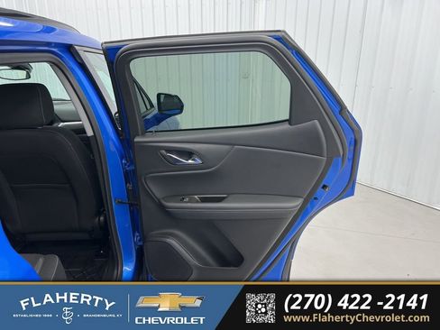 Used 2024 Chevrolet Blazer LT w/ Convenience Package image 12
