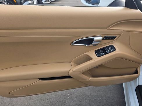 Used 2013 Porsche Boxster image 12
