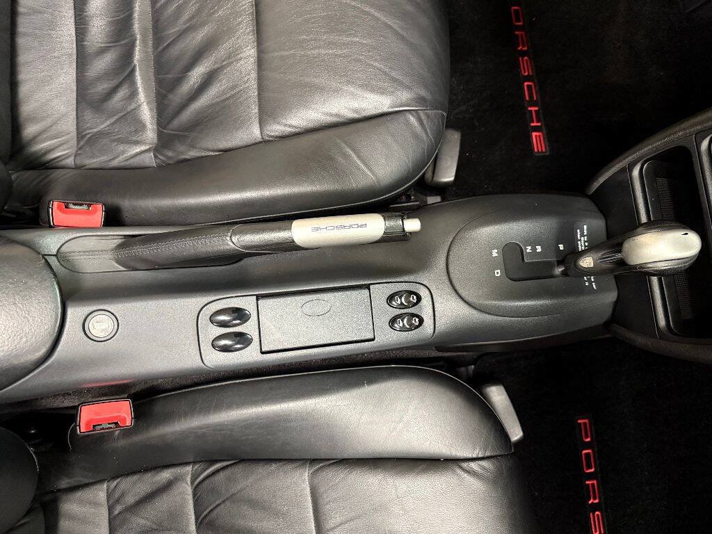 Used 1999 Porsche Boxster RWD image 41
