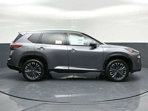 New 2026 Nissan Rogue Platinum w/ Tech Package image 29