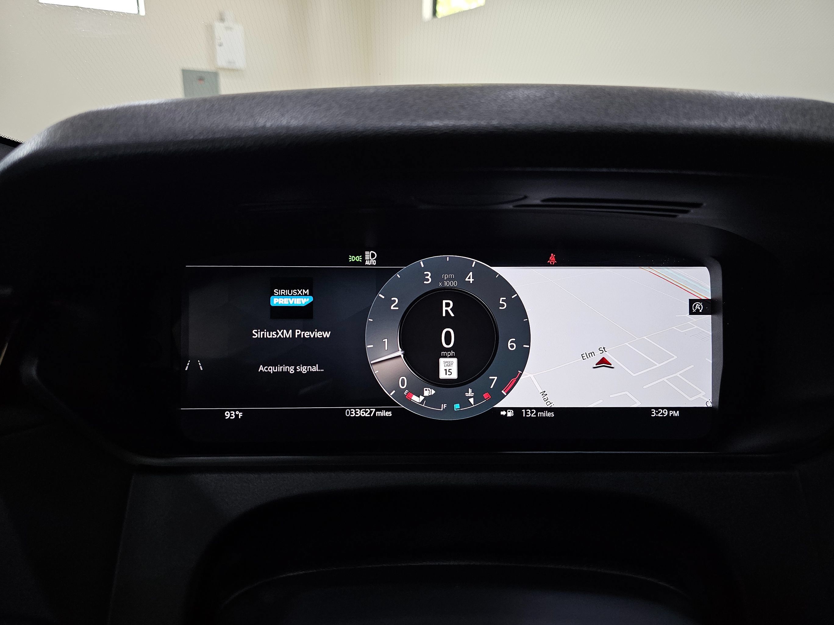 Used 2025 Land Rover Range Rover Velar Dynamic SE AWD/4WD image 44