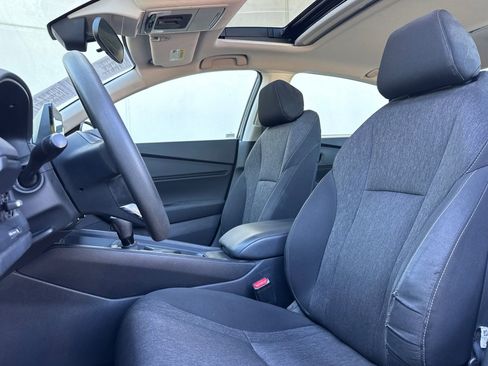 Used 2023 Honda Accord EX image 5