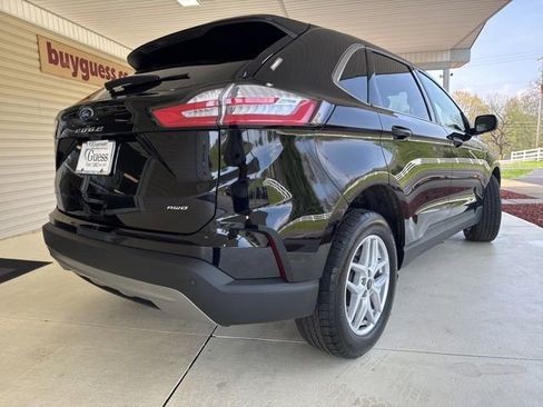 Used 2024 Ford Edge SEL w/ Convenience Package AWD/4WD image 8