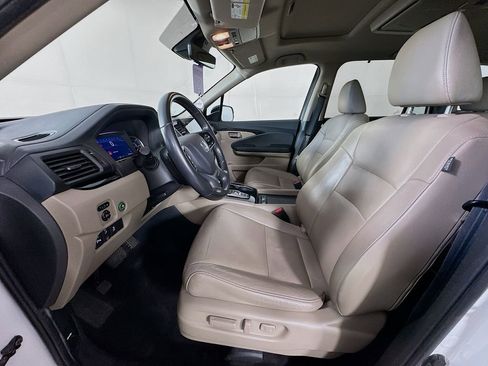 Used 2020 Honda Pilot Touring image 23