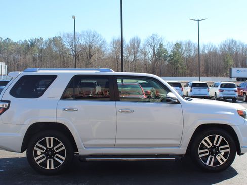 Used 2018 Toyota 4Runner Limited image 5