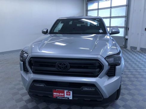 New 2026 Toyota Tacoma SR5 AWD/4WD image 8