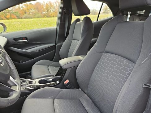 Used 2019 Toyota Corolla SE image 11