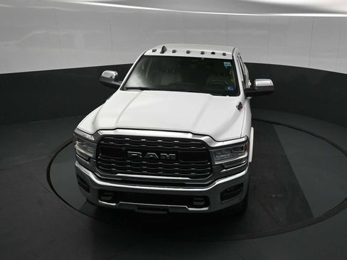 Used 2020 RAM 2500 Limited AWD/4WD image 45