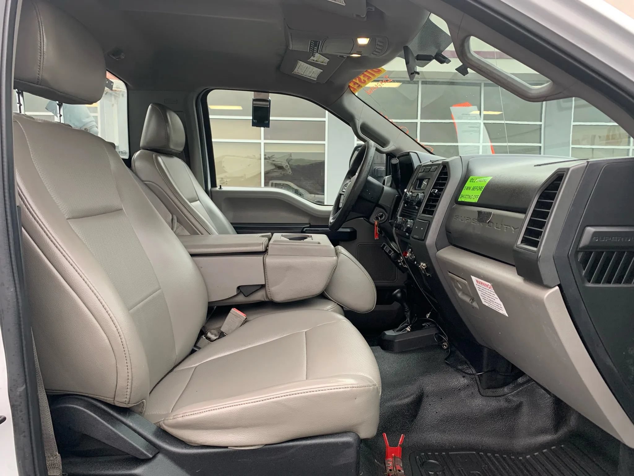 Used 2017 Ford F550 4x4 Regular Cab Super Duty image 25