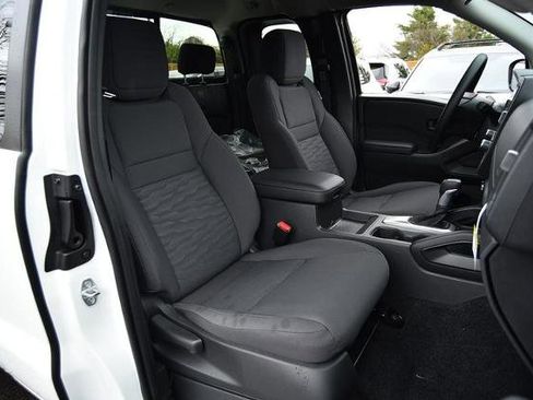 New 2026 Nissan Frontier S image 24