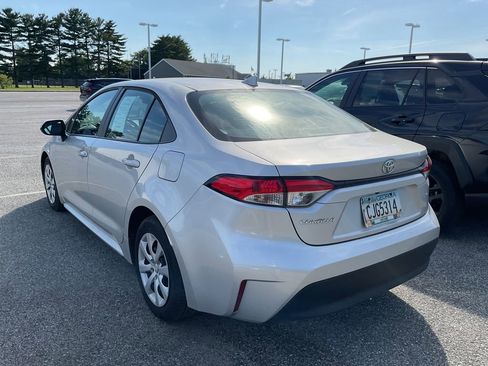 Used 2024 Toyota Corolla LE FWD image 7