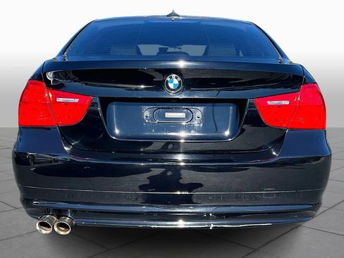Used 2011 BMW 328i xDrive Sedan image 4