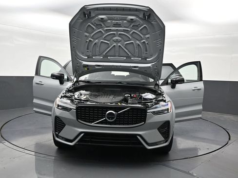 Used 2024 Volvo XC60 B5 Ultimate AWD/4WD image 39