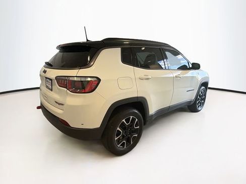 Used 2020 Jeep Compass Trailhawk image 7