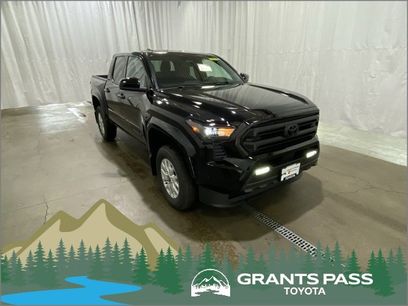 New 2025 Toyota Tacoma SR5