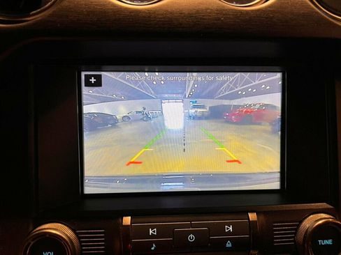 Used 2016 Ford Mustang Shelby GT350 w/ Technology Package image 19