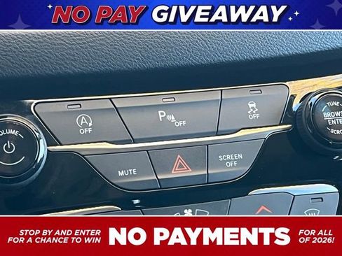 Used 2019 Chrysler Pacifica Touring-L Plus w/ Tire & Wheel Group image 36