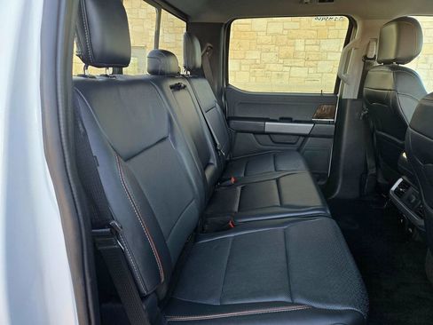 Used 2021 Ford F150 Lariat w/ FX4 Off-Road Package AWD/4WD image 38
