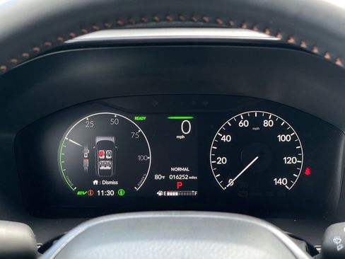 Used 2025 Honda CR-V Sport image 13