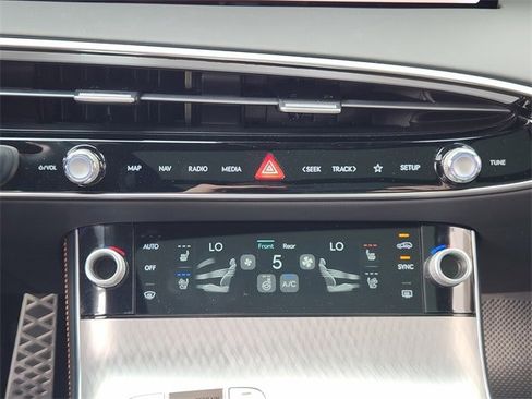 Used 2026 Genesis GV70 2.5T Sport Prestige image 15