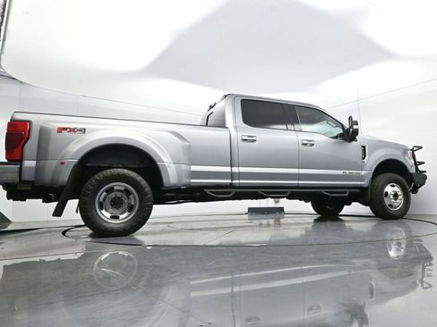 Used 2020 Ford F350 Lariat w/ Lariat Value Package image 54