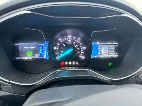 Used 2018 Ford Fusion S image 16