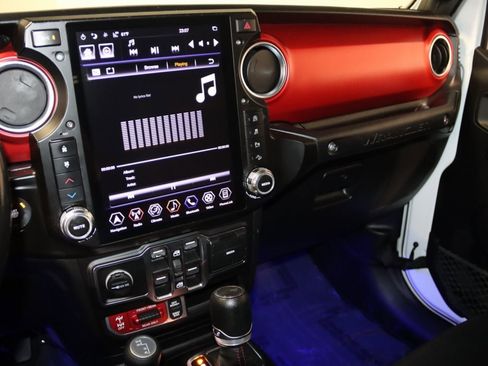 Used 2021 Jeep Wrangler Unlimited Rubicon image 45