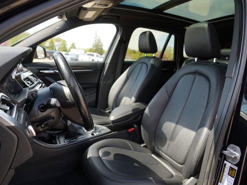 Used 2018 BMW X1 xDrive28i AWD/4WD image 14