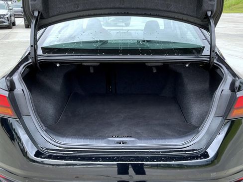 Used 2022 Nissan Altima 2.5 S FWD image 22