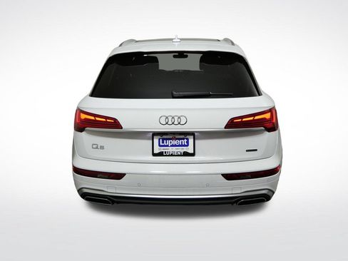Used 2024 Audi Q5 e Premium AWD/4WD image 4