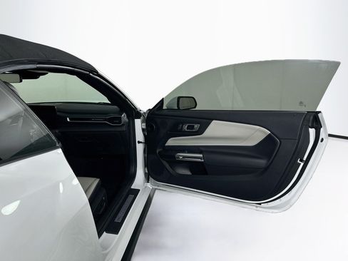 Used 2024 Ford Mustang Premium RWD image 29