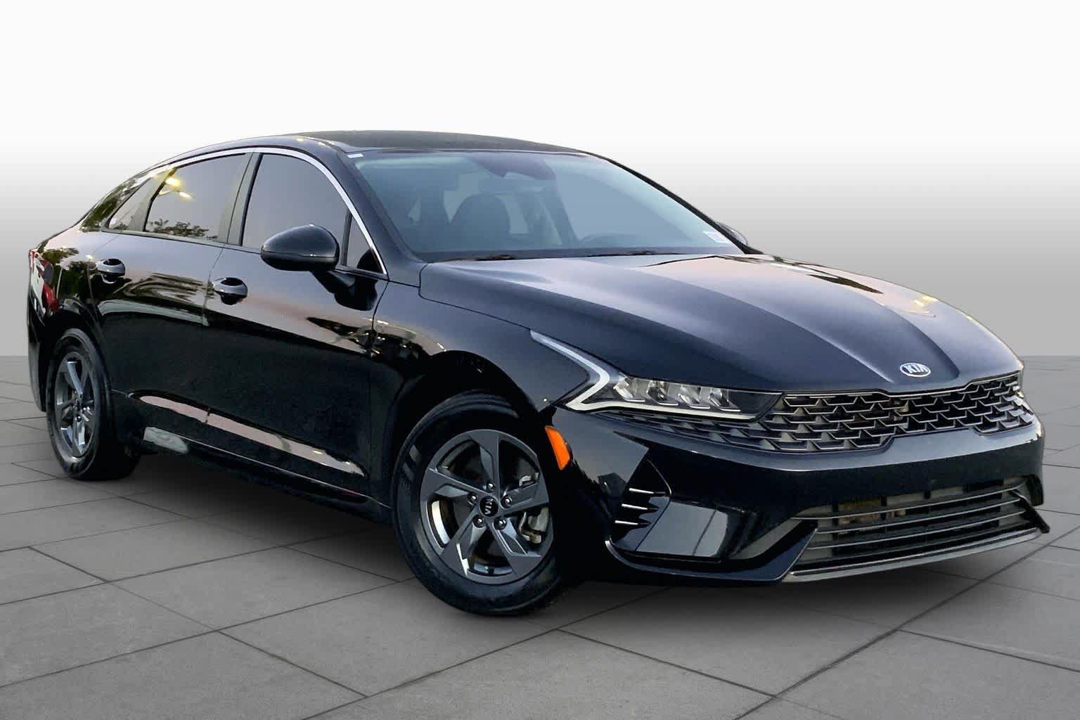 Used 2021 Kia K5 LX FWD image 3