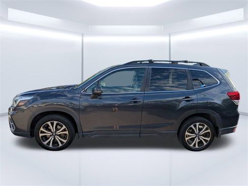 Used 2019 Subaru Forester Limited image 7