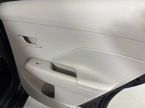 Used 2024 Hyundai Kona SEL FWD image 16