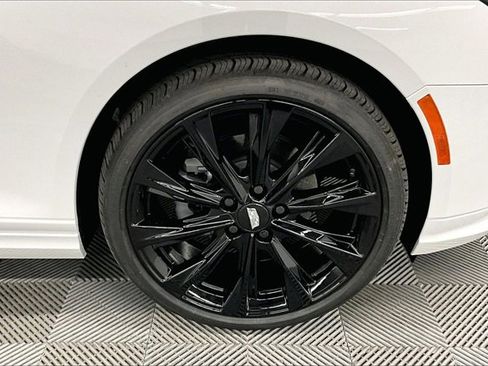 Used 2025 Cadillac CT4 Premium Luxury image 9