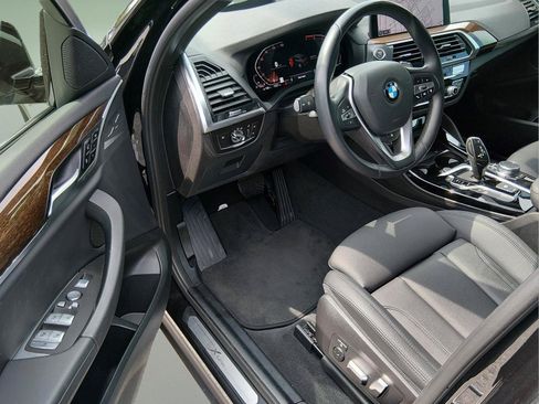 Used 2021 BMW X4 xDrive30i w/ Premium Package AWD/4WD image 9
