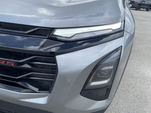 Used 2026 Chevrolet Equinox RS w/ Convenience Package III image 10