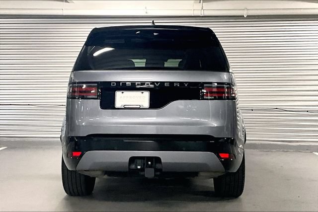 Certified 2025 Land Rover Discovery Dynamic SE AWD/4WD image 3