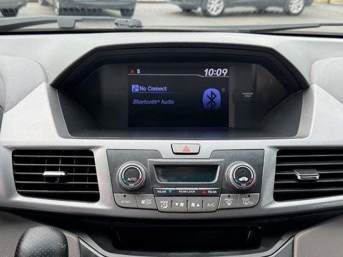 Used 2012 Honda Odyssey EX image 24