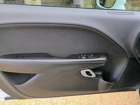 Used 2017 Dodge Challenger SXT RWD image 25