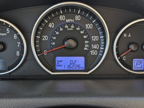 Used 2011 Hyundai Veracruz Limited image 12