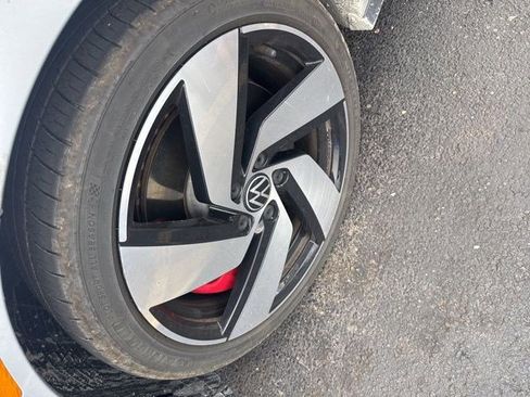 Used 2022 Volkswagen GTI S FWD image 13