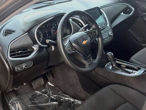 Used 2024 Chevrolet Malibu RS FWD image 9