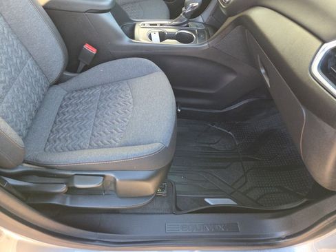 Certified 2024 Chevrolet Equinox LT image 25